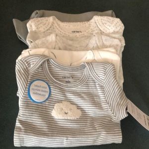 5 back Newborn Onsie